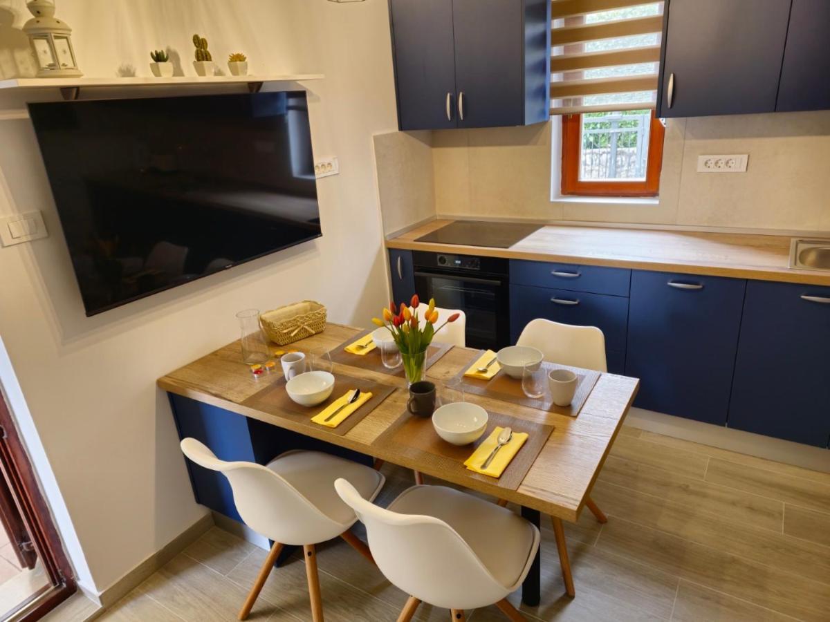 Jandom Apartman Malinska Kültér fotó